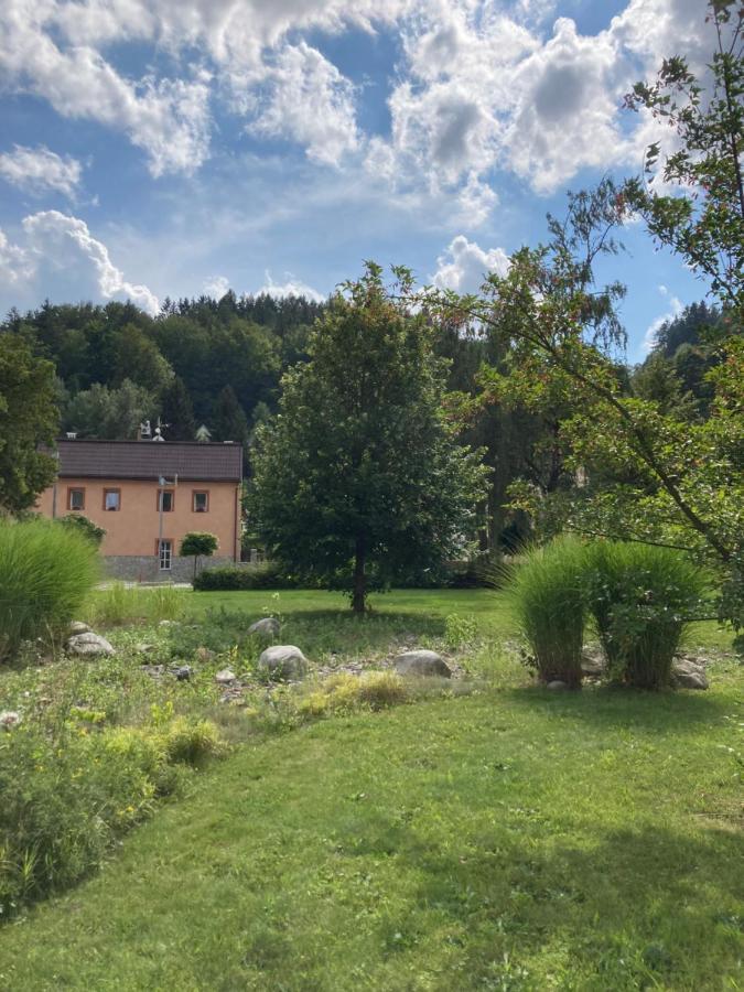 Apartman Hopi Hopi Svoboda Nad Upou Exterior photo